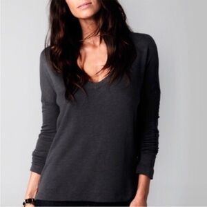 James Perse Standard Black Long Sleeve V-Neck Sweatshirt Size 2 Medium